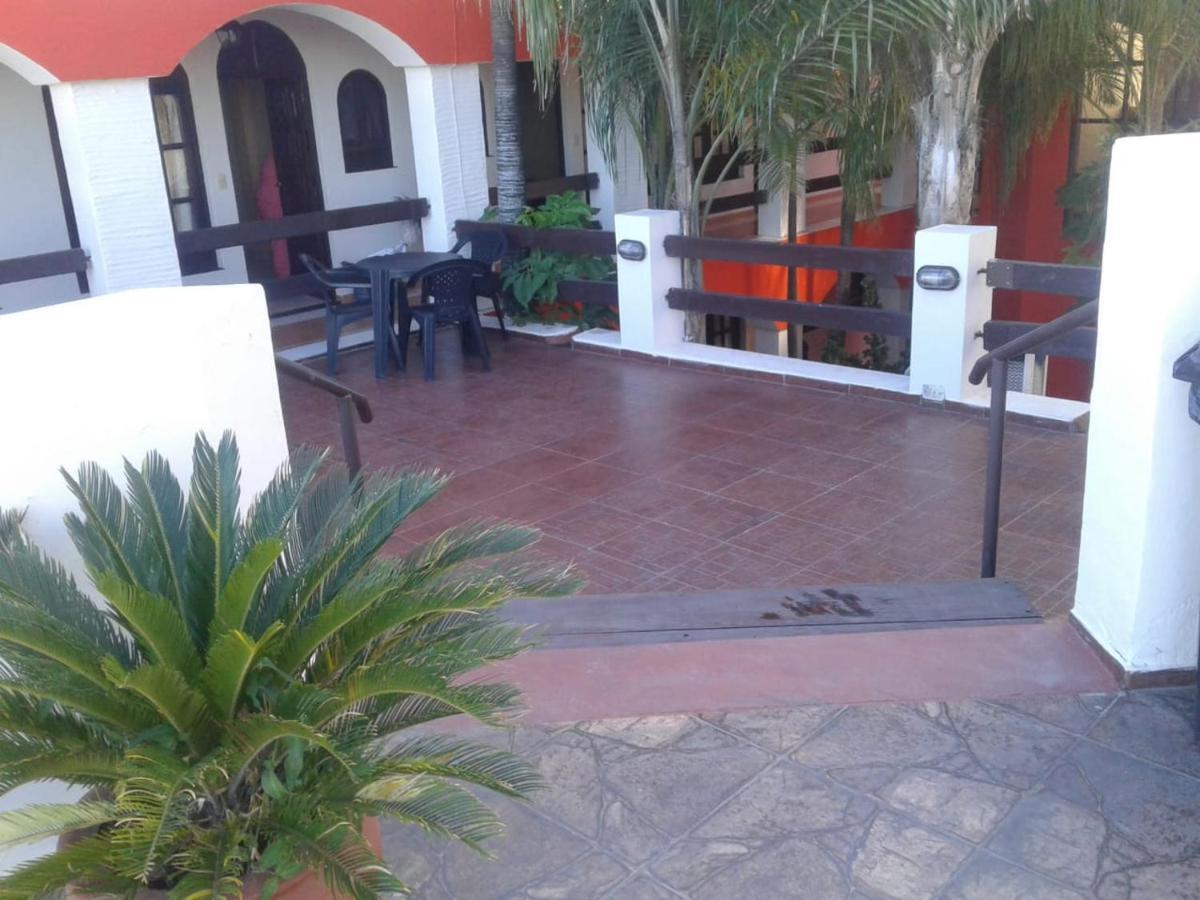Hotel De La Cascada Termas de Rio Hondo Luaran gambar